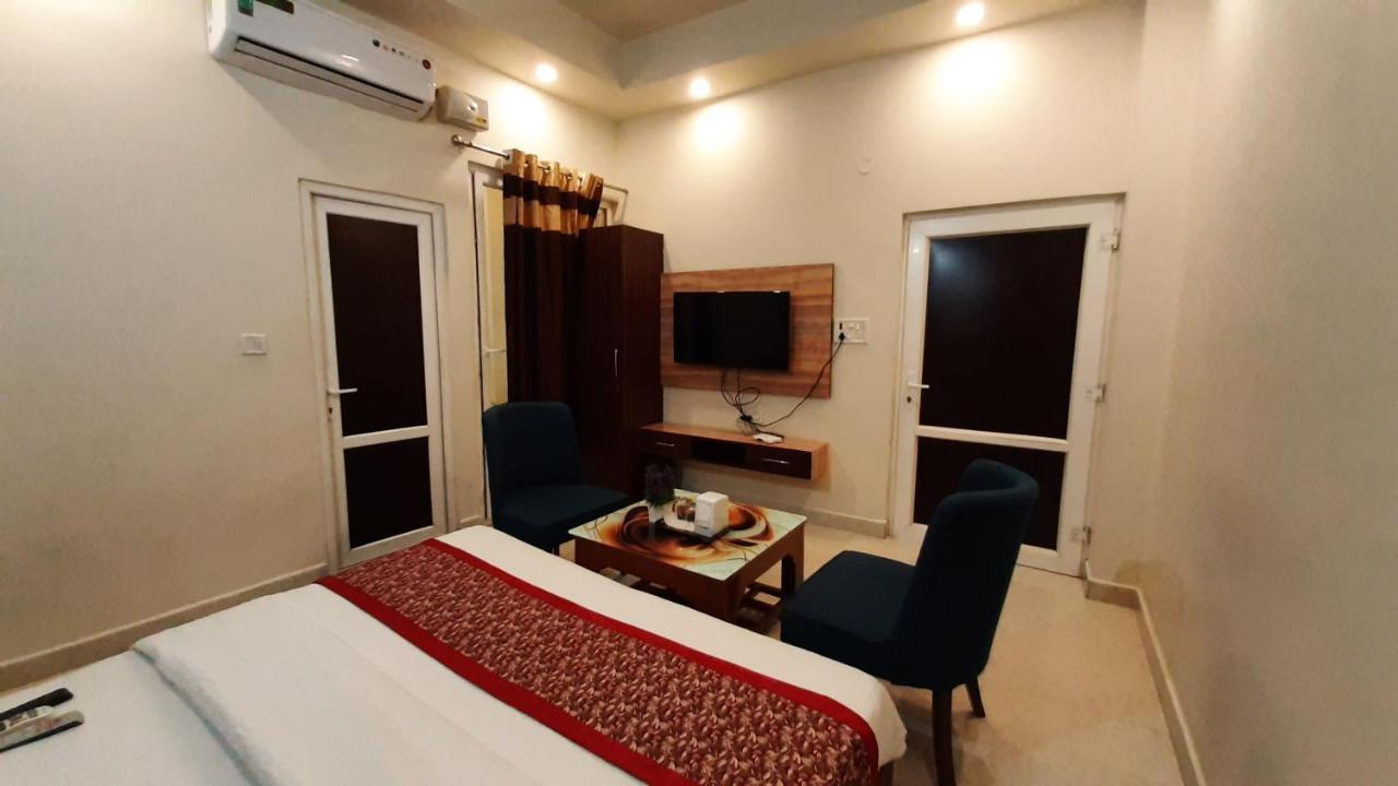 Hotel Ventures Inn Amritsar Eksteriør bilde